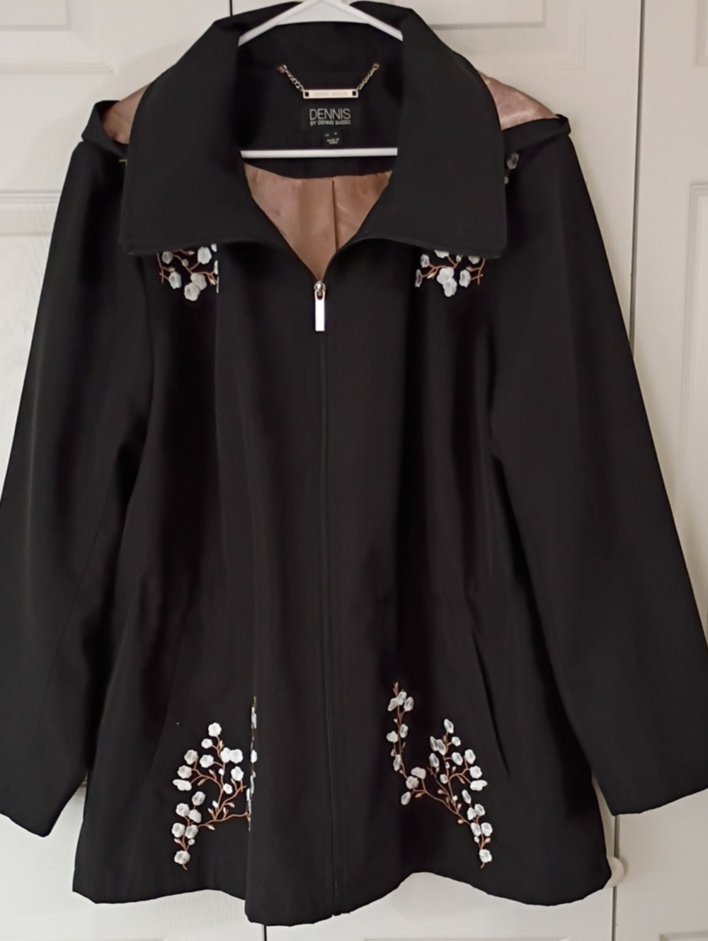 Dennis Basso Black Trench Coat with White & Tan Floral Embroidery XL
